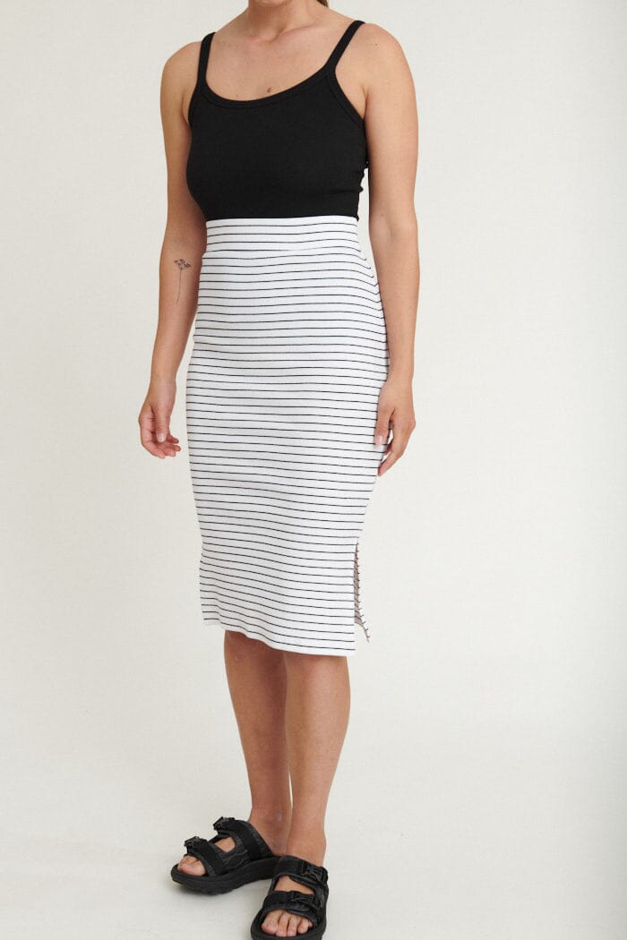 Basic Apparel - Ludmilla Long Skirt - 702 Bright White / Black Nederdele 