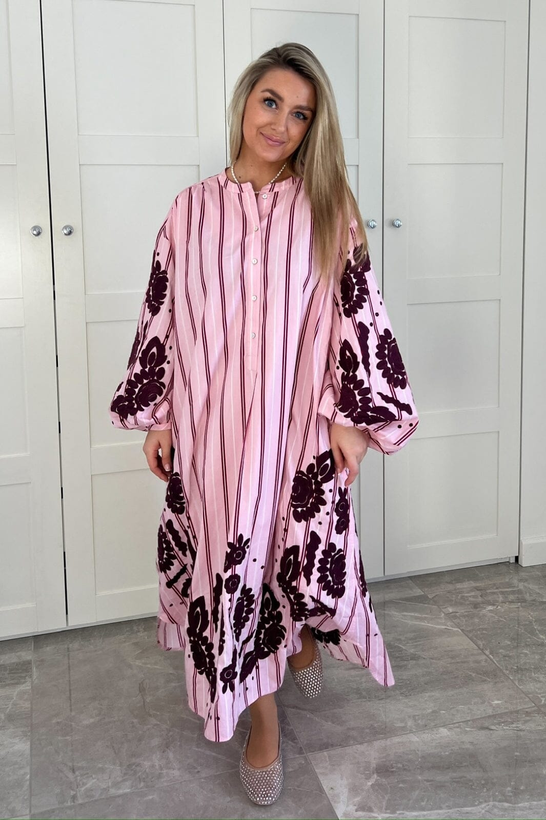 Forudbestilling - Sissel Edelbo x Molly&My - Rikke Dress SE 1648 - Rose Stripes Kjoler 