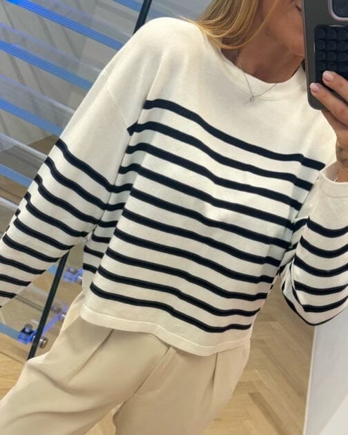 Forudbestilling - Valentin Studio - Sailor Knit Blouse - Navy Stripes Strikbluser 