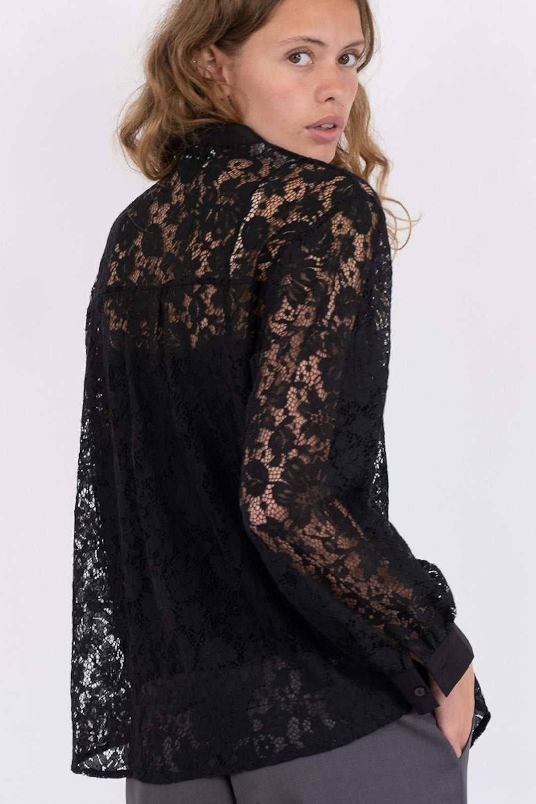 Neo Noir - Mae Lace Shirt - Black