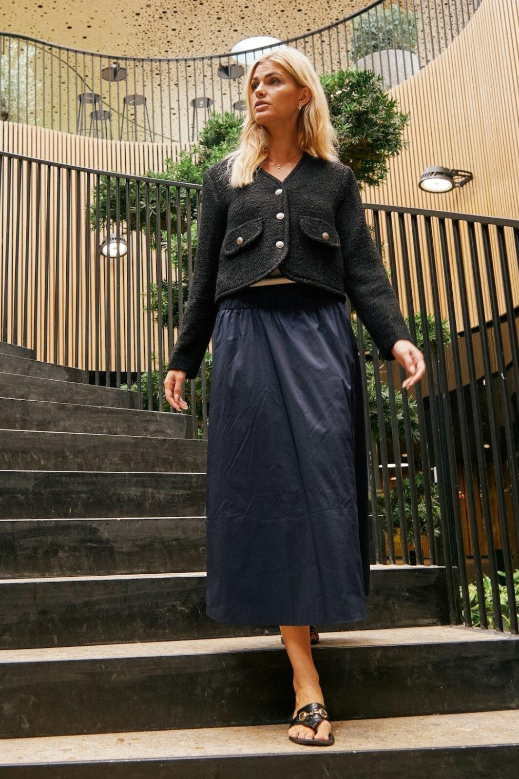 Neo Noir - Yara Poplin Skirt - Navy