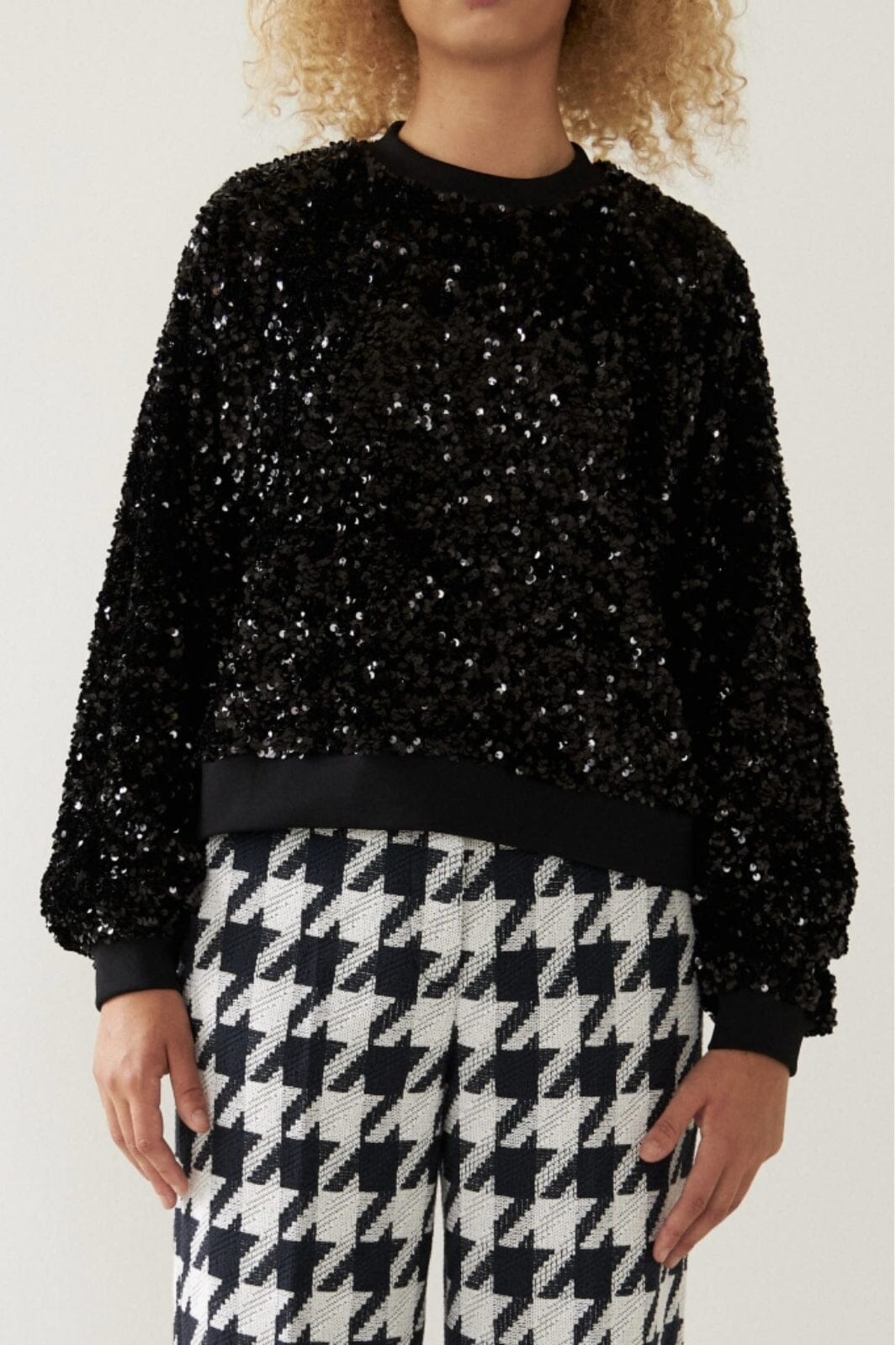 Stella Nova - Sequins Blouse - 999 Black Sweatshirts 